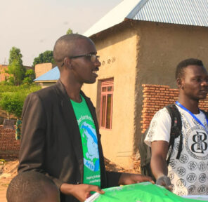 Education Watch Burundi - EWB (25 Parachutes)
