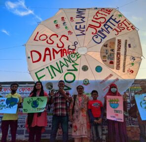 YouthNet for Climate Justice (10 Parachutes)